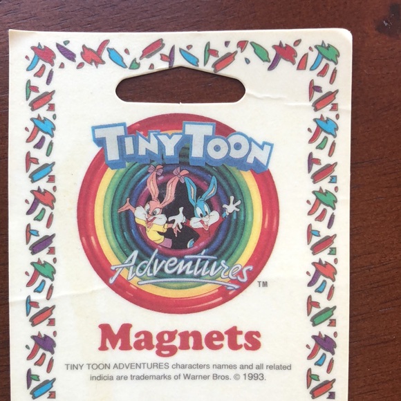 Tiny Toon Adventures Plucky Duck Fridge Magnet - 1992-93 - Picture 3 of 6